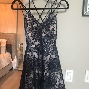 Gorgeous Navy/Nude cocktail dress